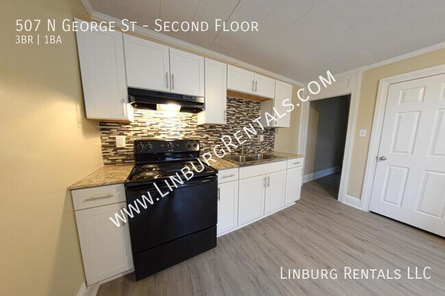 Building Photo - 507 N George St