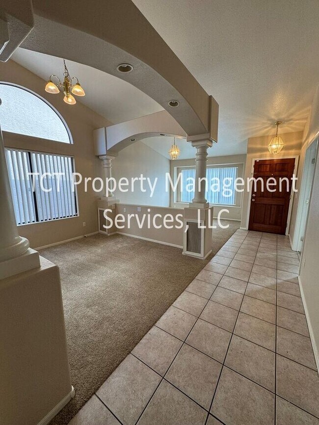 Foto del edificio - Great Home In Val Vista Lakes!