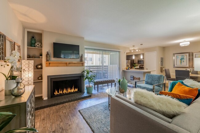 Interior Photo - Flintridge Apartments