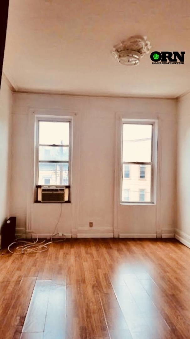 Building Photo - 176 St Nicholas Ave