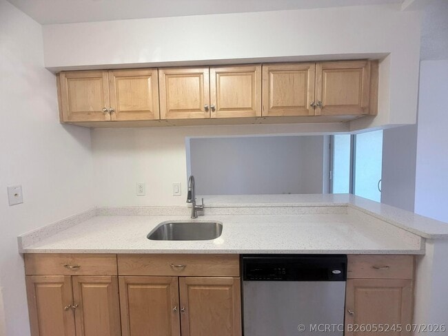 Building Photo - 9955 Westview Dr
