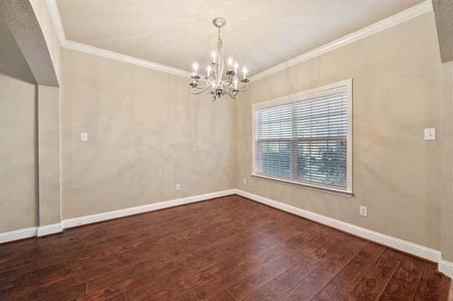Building Photo - 5861 Fir Tree Ln