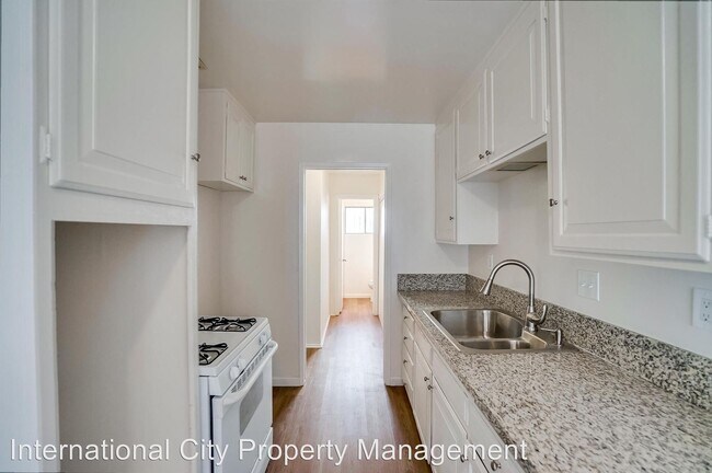Foto del edificio - 6351 Linden Ave
