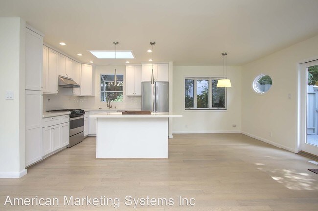 Foto del edificio - 341 Montford Ave