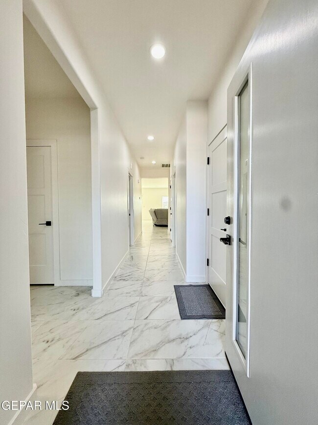 Foto del edificio - 15052 DESTINATION