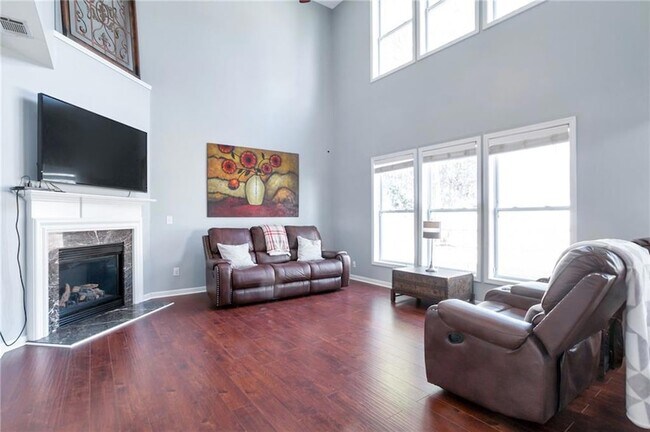 Foto del edificio - 1565 Hedington Cir SE