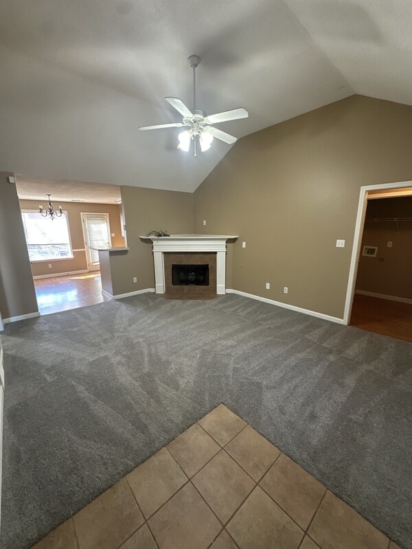 Foto del edificio - 1205 Lemasa Dr