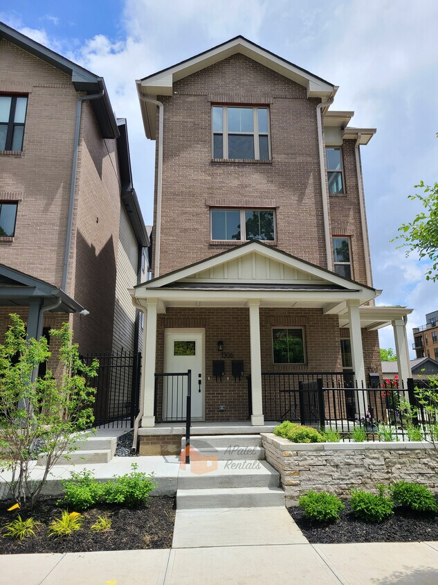 Primary Photo - 1306 Forsythe Ave