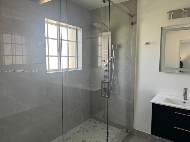 Foto del edificio - 13361 SW 143rd Terrace
