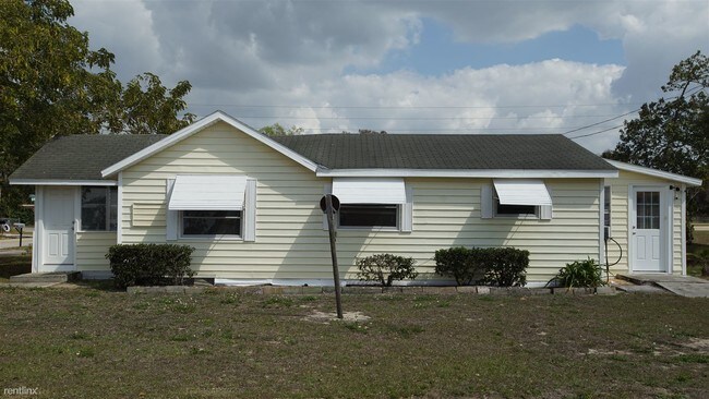 Building Photo - 543 Nasturtium Ave