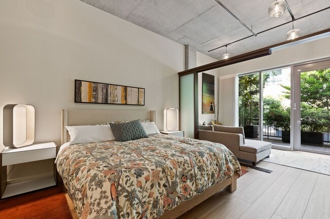 Foto del edificio - Pearl District Townhome