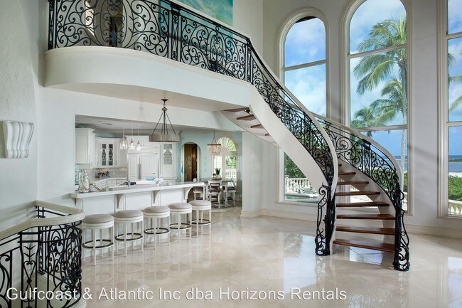 Building Photo - 188 S Beach Dr