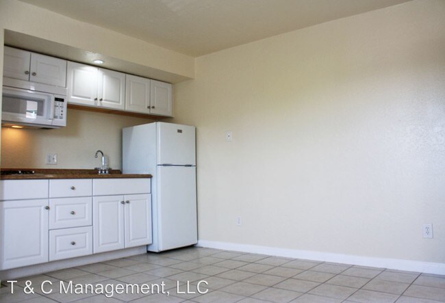 Building Photo - 512-520 Ortiz Dr