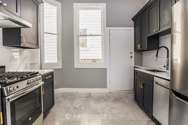 Foto del edificio - 245 Scott St