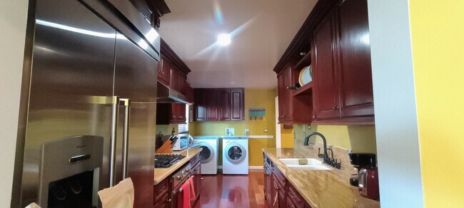 Foto del edificio - 21323 Conradi Ave