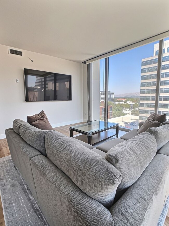 Building Photo - 38 N Almaden Blvd