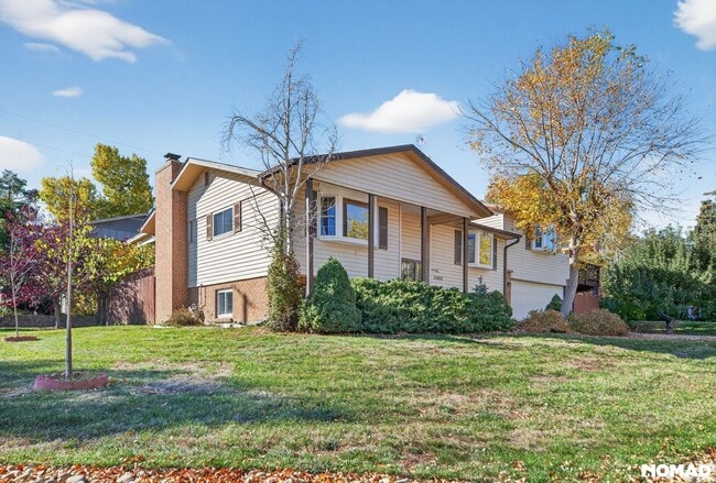 Building Photo - 13432 W Alaska Pl