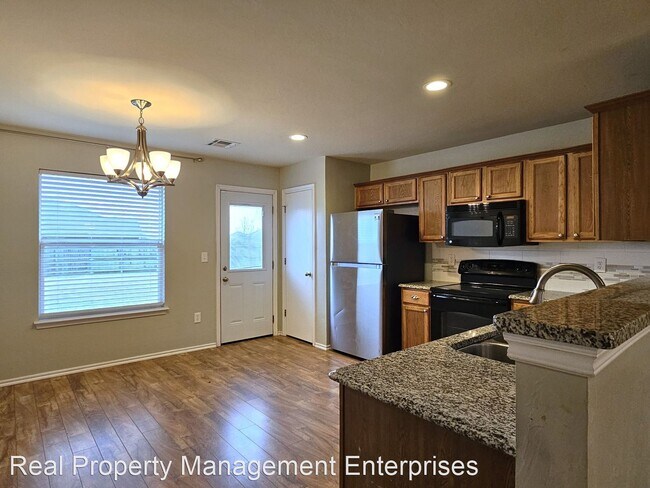 Foto del edificio - 3 br, 2 bath House - 4800 SE 78th St