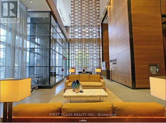 Building Photo - 5 Sheppard Ave E