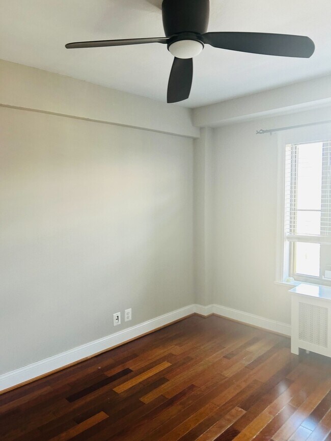 Foto del edificio - 2100 19th St NW