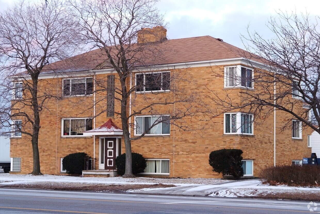 Foto del edificio - 5939 Ridge Rd