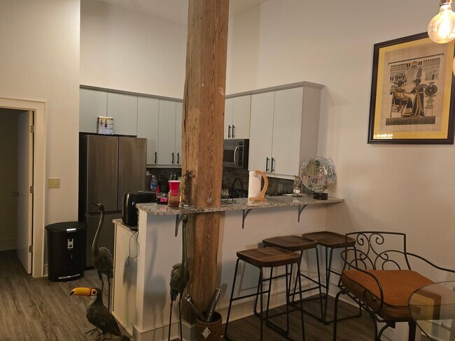 Kitchen - 246 N Court St