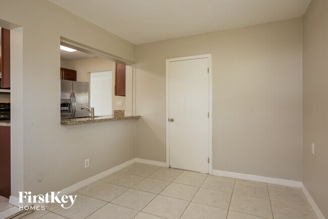 Foto del edificio - 3430 NW 34th St