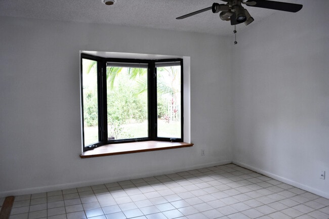 Building Photo - 13492 Exotica Ln