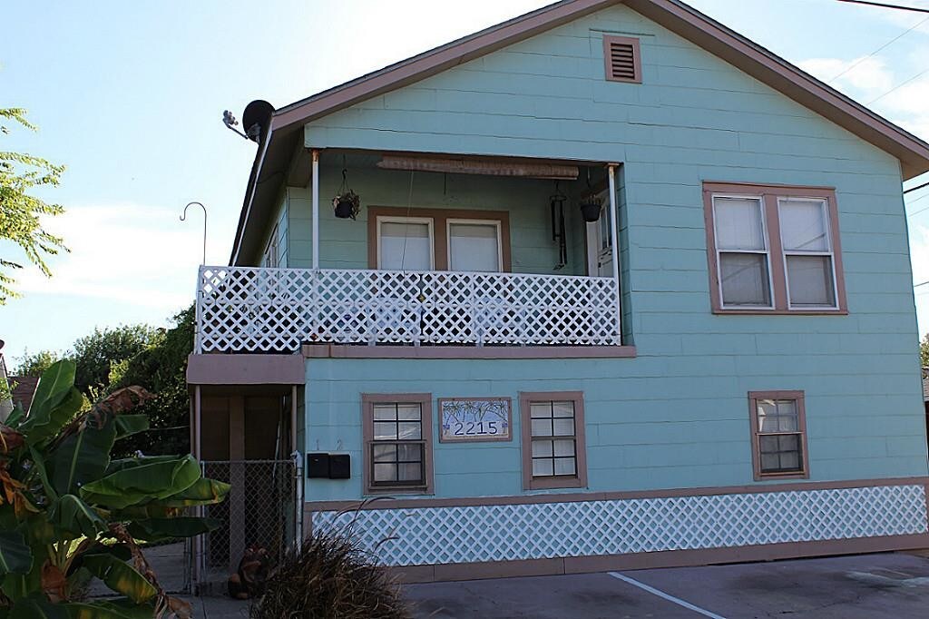 Building Photo - 2215 51st St