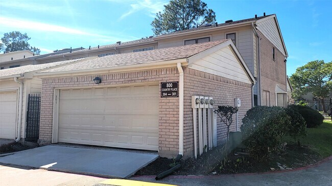 Foto del edificio - 800 Country Pl Dr