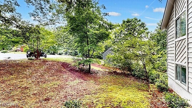 Building Photo - 4 br, 2 bath House - 5303 Martins Crossing Rd