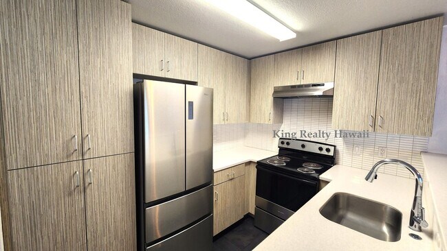 Foto del edificio - ** VERY CLEAN & RECENTLY UPGRADED 2 br / 1...