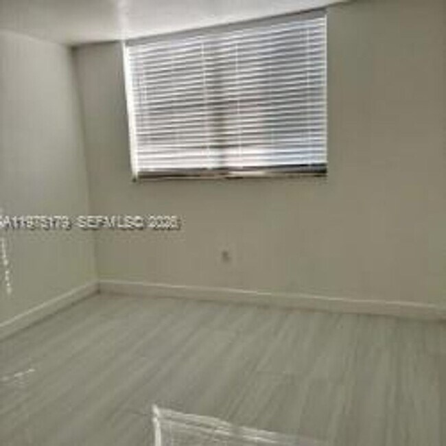 Foto del edificio - 14185 SW 87th St