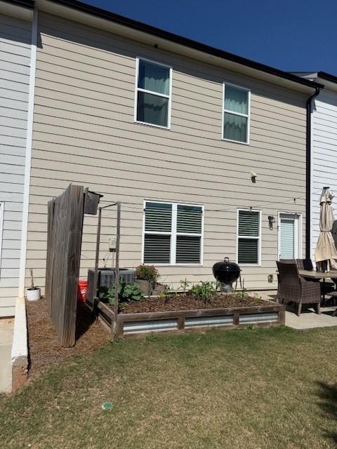 Foto del edificio - 5036 Silver Fox Trl