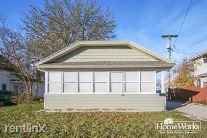 Primary Photo - 2 br, 1 bath House - 915 S Logan St