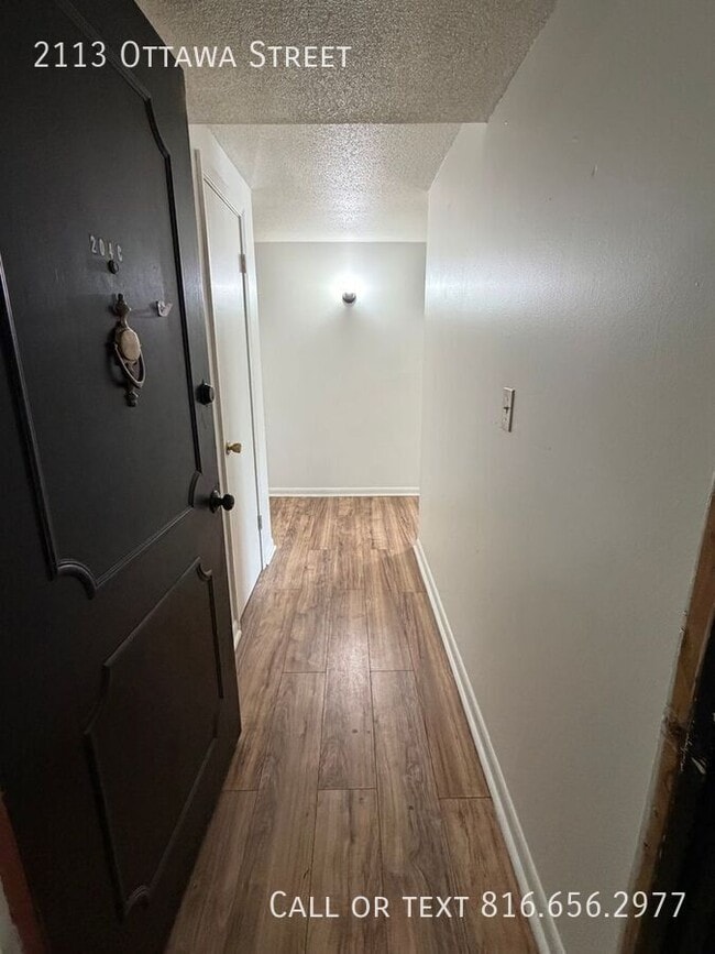 Foto del edificio - 2113 Ottawa St