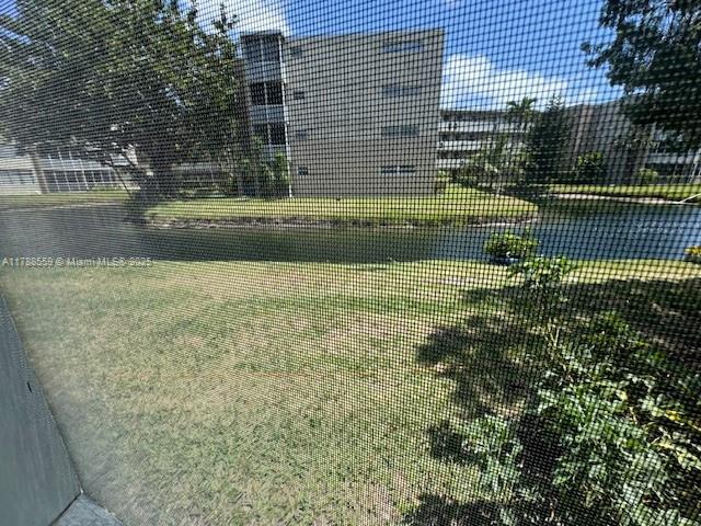 Foto del edificio - 1660 NE 191st St