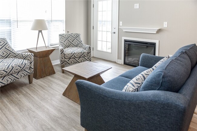 Building Photo - 1101 New Terrace Ln