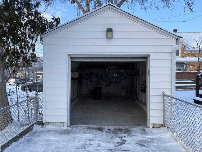 Garage - 136 Hall St