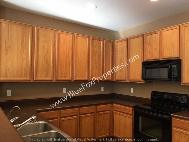 Foto del edificio - 2751 N Saramano Ln