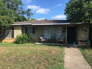 Building Photo - 4405 Erath Ave