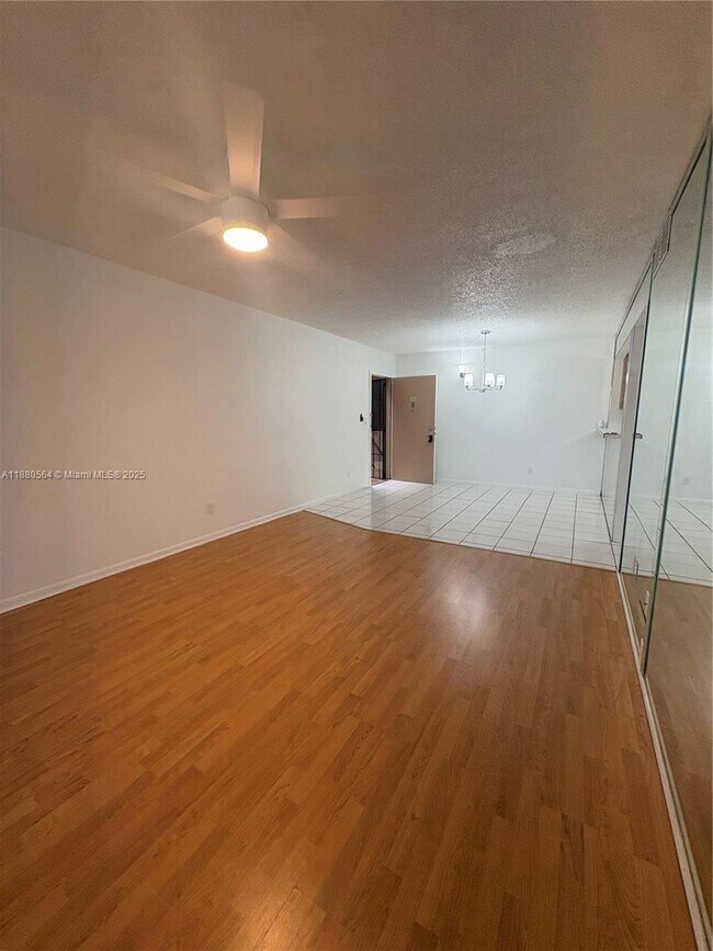 Foto del edificio - 5981 Washington St