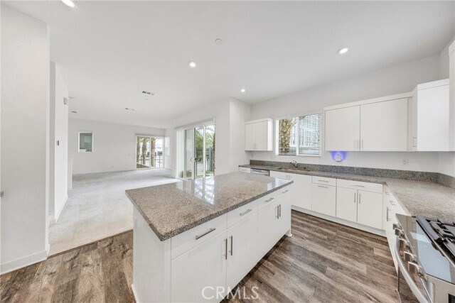 Foto del edificio - 1118 W Cara Dr