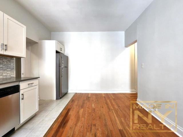 Foto del edificio - 1 bedroom in ASTORIA NY 11103