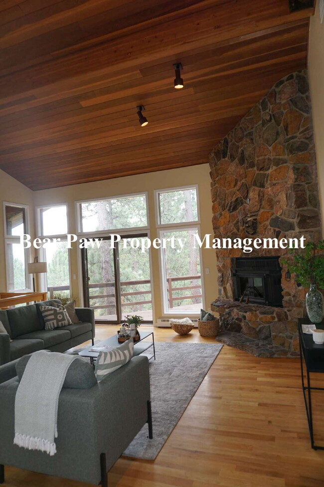 Photo - Beautiful Home in Genesee!