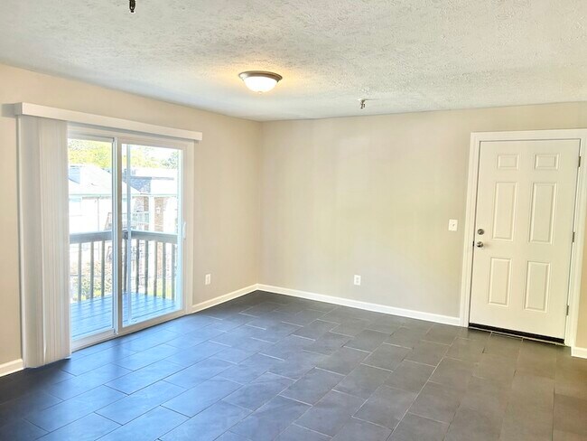 Foto del edificio - 1000 Parkvale Ct