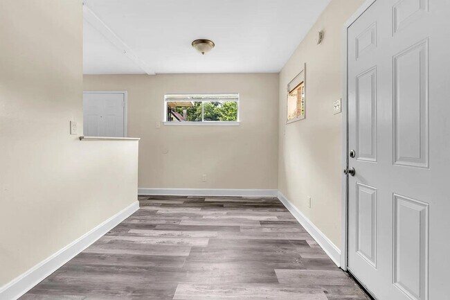 Building Photo - 3451 Tutwiler Ave