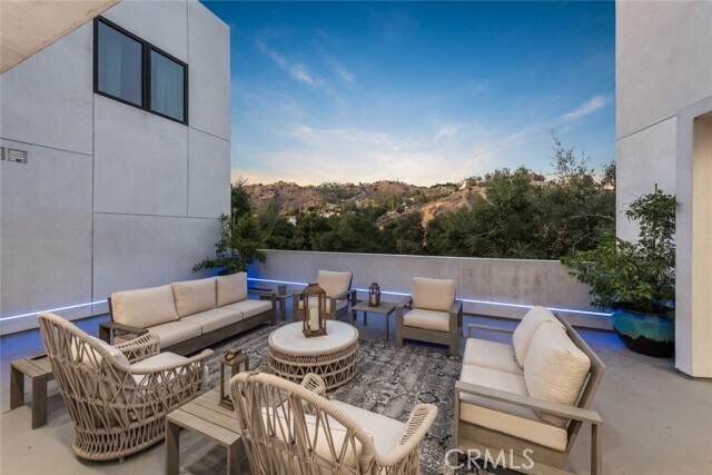 Foto del edificio - 158 Bell Cyn Rd