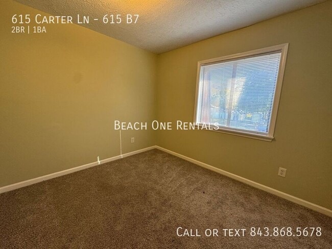 Foto del edificio - 615 Carter Ln