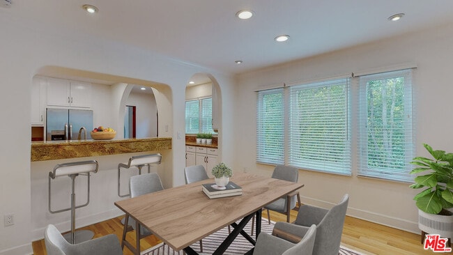 Building Photo - 1011 N La Jolla Ave